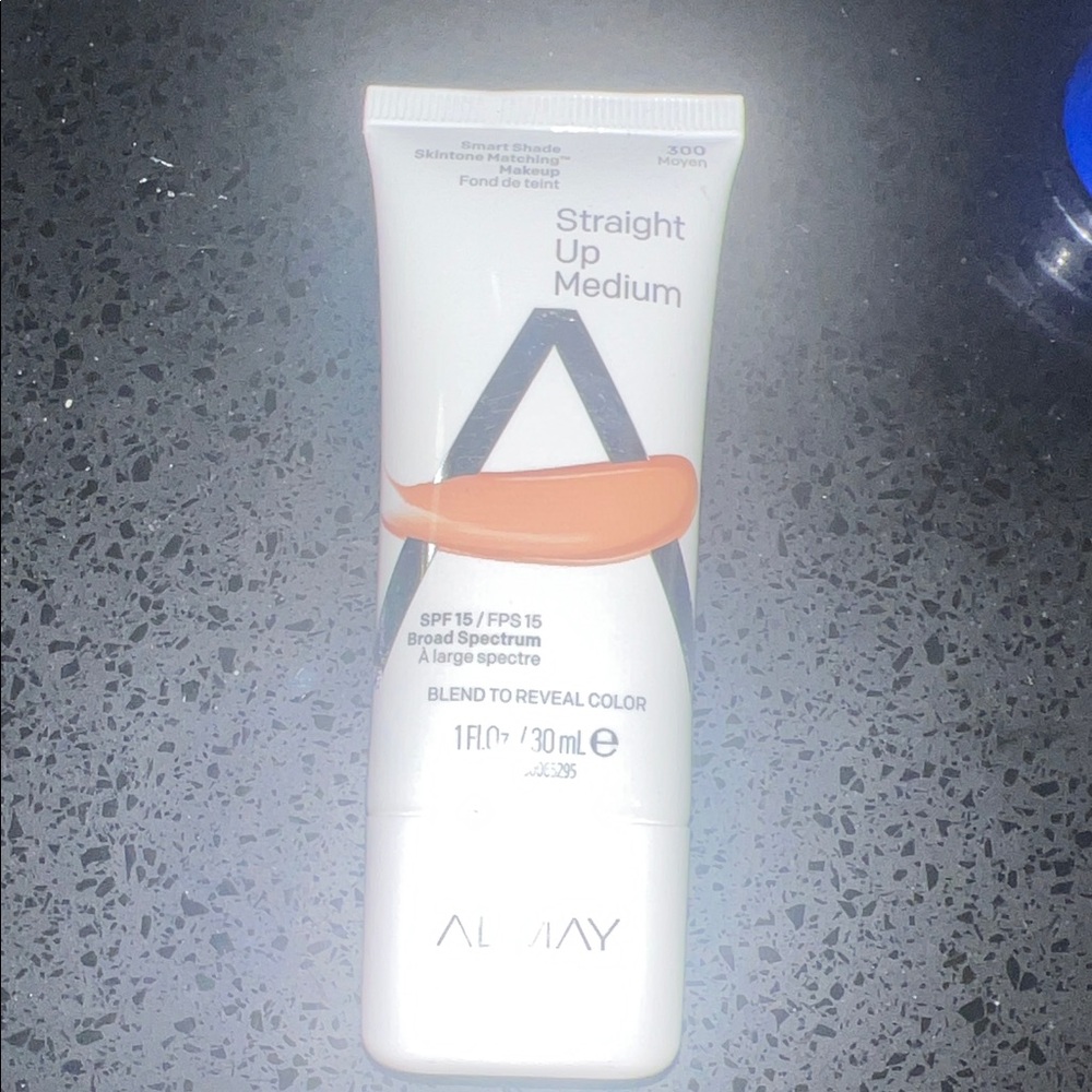 Almay Straight Up Medium Foundation SPF 15
